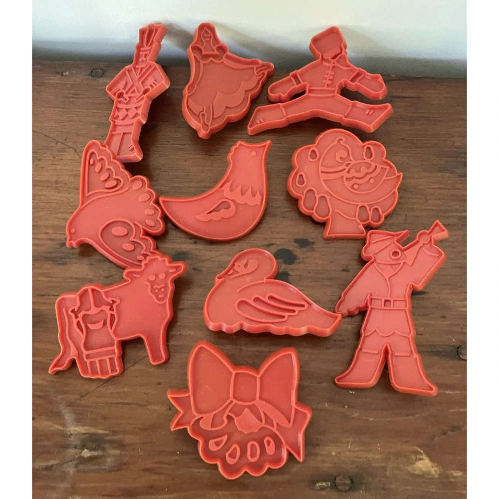 Vtg 1978 Chilton Twelve Days of Christmas Incomplete Set of 10 Cookie Cutters